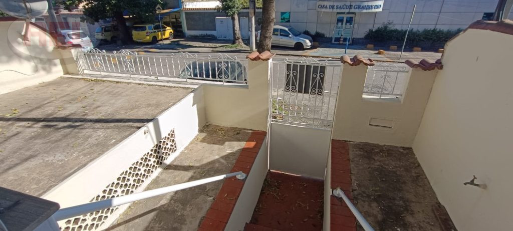 CASA EM CORDOVIL