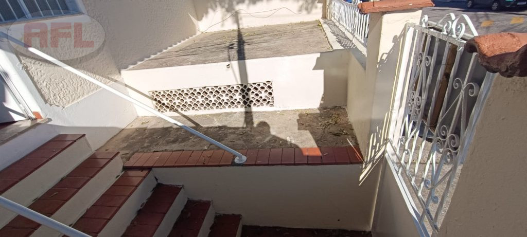 CASA EM CORDOVIL