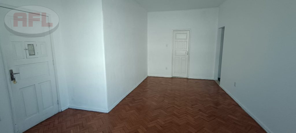 APARTAMENTO EM VISTA ALEGRE