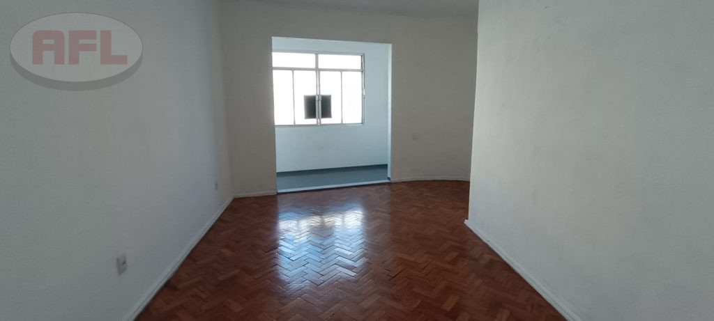 APARTAMENTO EM VISTA ALEGRE