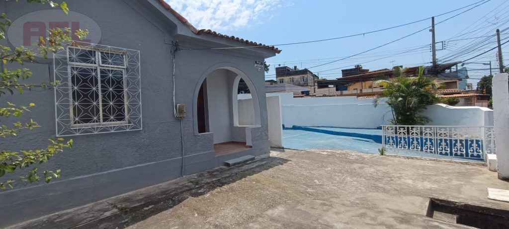 CASA VILA DA PENHA